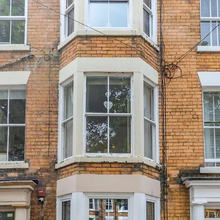 Apartment Tree Tops
